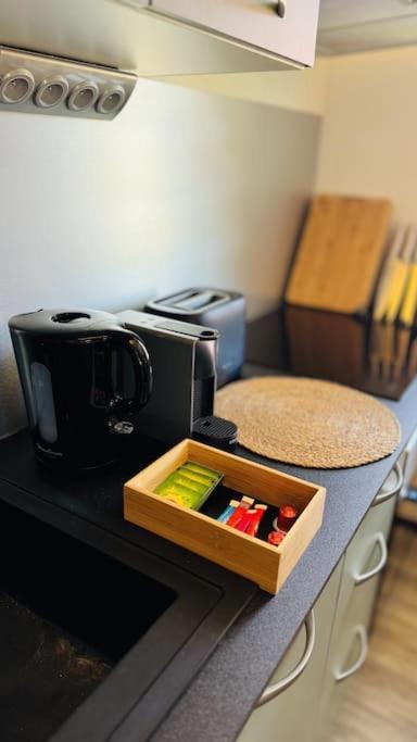 T2 Le Cosy, Au Coeur De Montjoly, Parking, Clim Appartement Remire-Montjoly Buitenkant foto