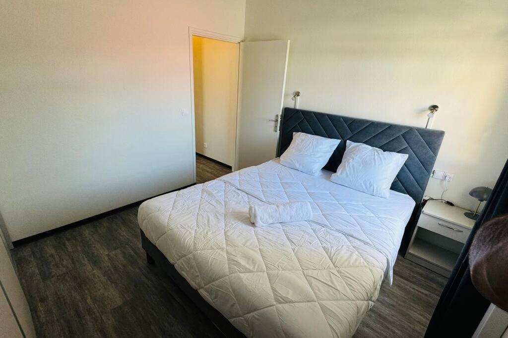 T2 Le Cosy, Au Coeur De Montjoly, Parking, Clim Appartement Remire-Montjoly Buitenkant foto