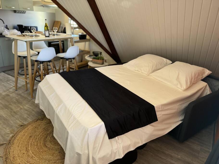 T2 Le Cosy, Au Coeur De Montjoly, Parking, Clim Appartement Remire-Montjoly Buitenkant foto