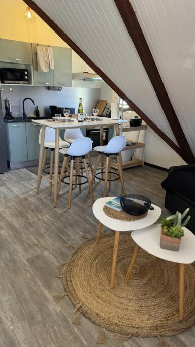 T2 Le Cosy, Au Coeur De Montjoly, Parking, Clim Appartement Remire-Montjoly Buitenkant foto